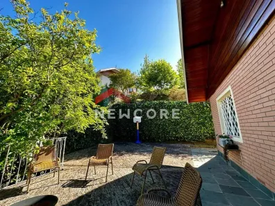 Casa de Condomínio com 4 Quartos à venda, 170m² no Vale Encantado, Campos do Jordão