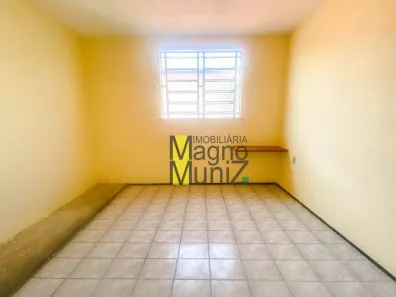 Kitnet com 1 Quarto para alugar, 30m² no Cidade dos Funcionários, Fortaleza