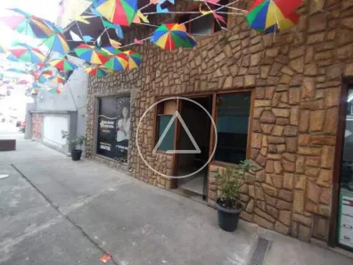 Loja / Salão / Ponto Comercial para alugar, 46m² no Centro, Rio das Ostras