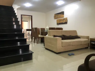 Sobrado com 3 Quartos à venda, 207m² no Vila Belvedere, Americana
