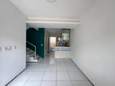 Casa de Condomínio com 3 Quartos para alugar, 60m² no Jangurussu, Fortaleza