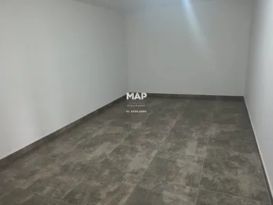 Conjunto Comercial / Sala para alugar, 33m² no Bacacheri, Curitiba