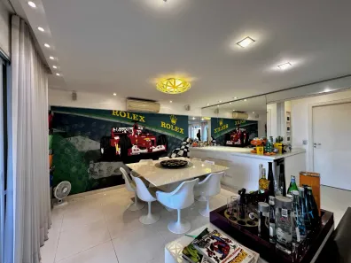 Apartamento com 4 Quartos à venda, 233m² no Jardim Taquaral, São Paulo