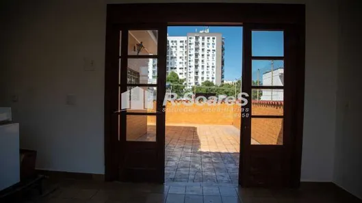 Casa Comercial com 5 Quartos à venda, 242m² no Maracanã, Rio de Janeiro