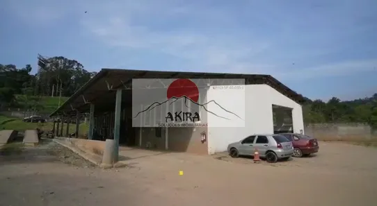 Galpão / Depósito / Armazém para alugar, 686m² no Luiz Fagundes, Mairiporã