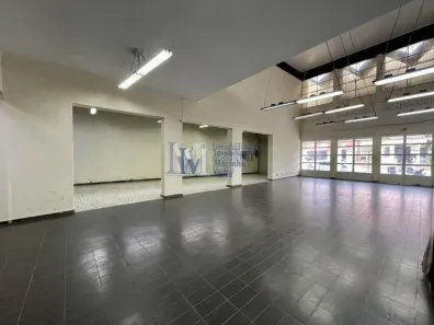 Galpão / Depósito / Armazém para alugar, 930m² no Centro, Bragança Paulista