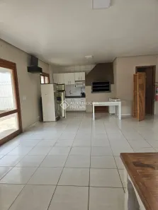 Sobrado com 3 Quartos à venda, 106m² no Niterói, Canoas