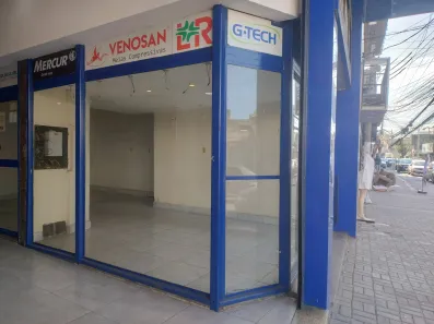 Loja / Salão / Ponto Comercial para alugar, 30m² no Centro, Nilópolis
