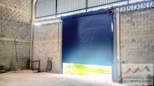 Galpão / Depósito / Armazém para alugar, 320m² no Itapeba, Maricá