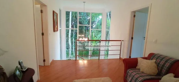 Sobrado com 3 Quartos à venda, 400m² no Loteamento Chacaras Embu-Guacu, Embu-Guaçu