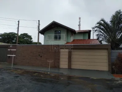 Sobrado com 4 Quartos à venda, 287m² no Vila Santa Maria (Vila Xavier), Araraquara