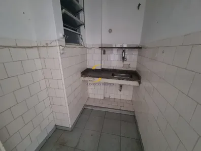 Kitnet à venda, 30m² no Centro, Niterói