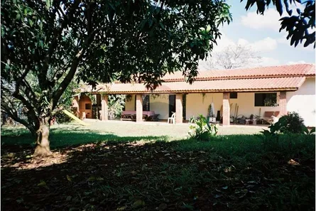 Fazenda / Sítio / Chácara com 3 Quartos à venda, 220m² no Jundiaquara, Araçoiaba da Serra