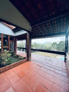 Fazenda / Sítio / Chácara com 5 Quartos à venda, 510m² no Chácara Paraíso, Nova Friburgo