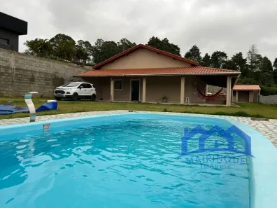Fazenda / Sítio / Chácara com 3 Quartos à venda, 1000m² no , Mairinque