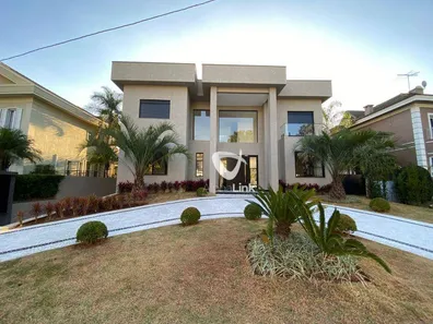Casa de Condomínio com 5 Quartos para venda ou aluguel, 750m² no Tamboré, Santana de Parnaíba