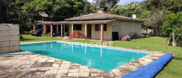 Fazenda / Sítio / Chácara à venda, 2000m² no Centro, São Lourenço da Serra