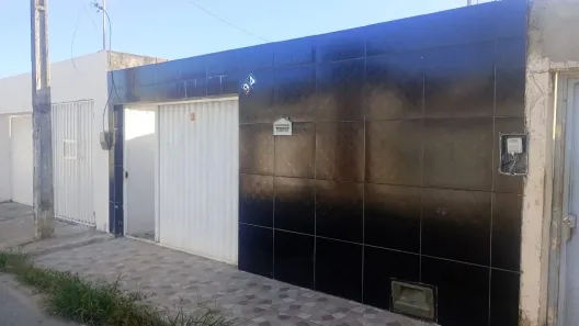 Casa com 2 Quartos à venda, 75m² no , Pilar