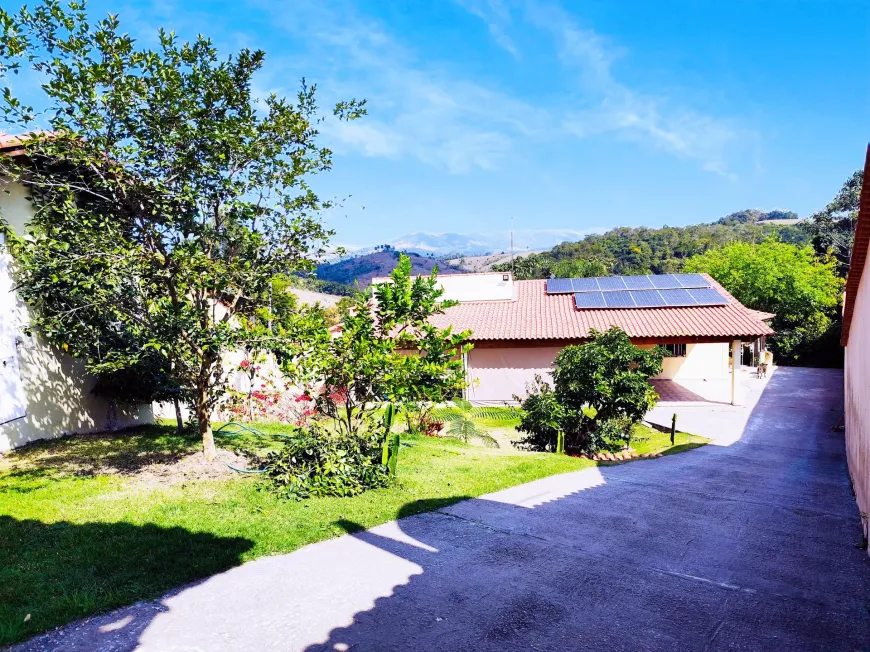 Foto - Guararema - Freguesia da Escada