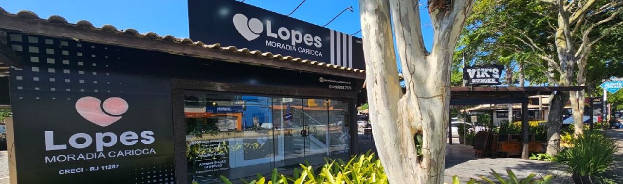 Lopes Moradia Carioca