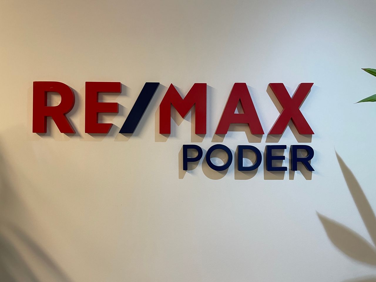 ReMax Poder