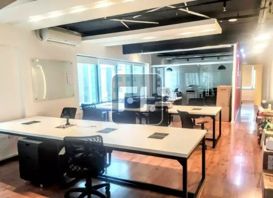 Foto do imóvel - OFFICE à venda com 269 m², 2 banheiros e 5 vagas na garagem em