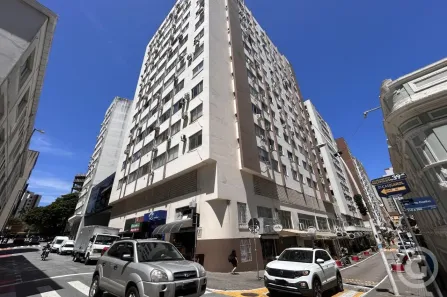 Apartamento com 3 Quartos para alugar, 111m² no Centro, Florianópolis