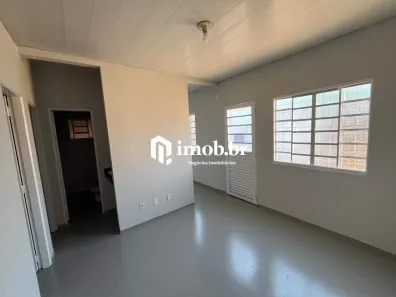 Casa com 2 Quartos à venda, 54m² no Jardim Alvorada, Uberaba
