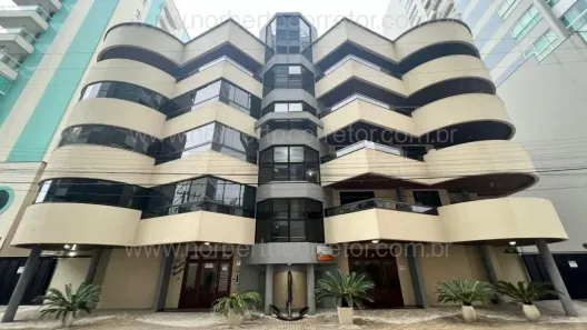Apartamento com 2 Quartos à venda, 90m² no Meia Praia, Itapema