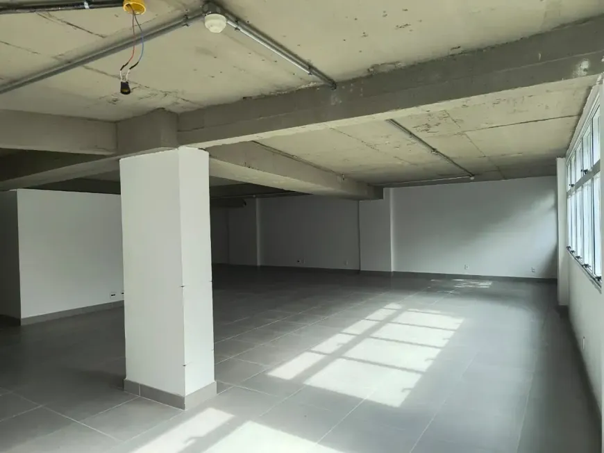 Foto do imóvel - FLOOR para alugar com 182 m², 1 banheiro e próximo ao Metrô Antero De Quental em