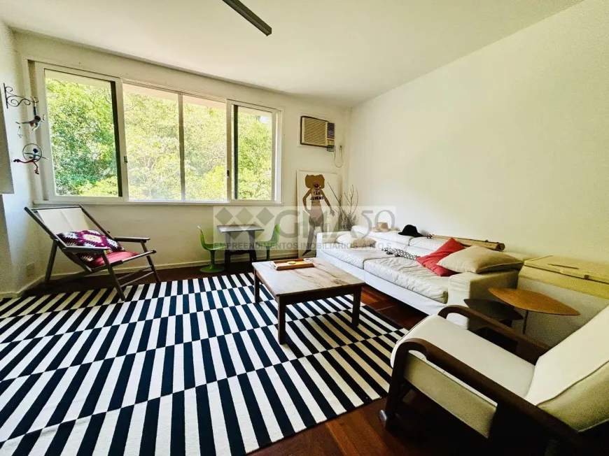 Foto do imóvel - Apartamento à venda com 3 quartos, 1 suíte, 123 m², 2 banheiros e 2 vagas na garagem em