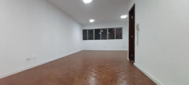 Conjunto Comercial / Sala à venda, 42m² no Bigorrilho, Curitiba