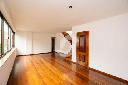 Cobertura com 4 Quartos à venda, 350m² no Ingá, Niterói