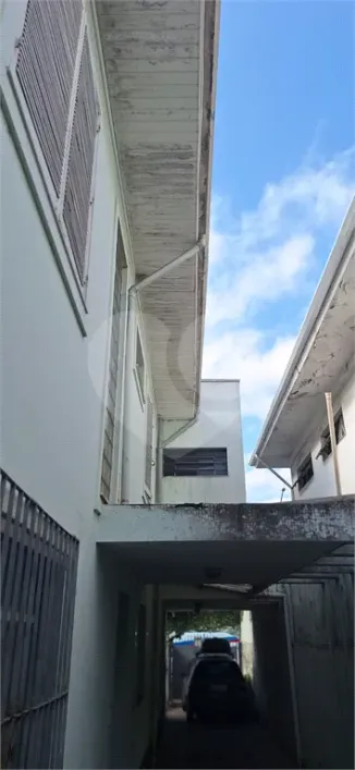 Foto do imóvel - Casa à venda com 3 quartos, 5 banheiros, 280 m² e quintal aceitando animais em