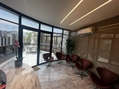 Loja / Salão / Ponto Comercial à venda, 250m² no Funcionários, Belo Horizonte