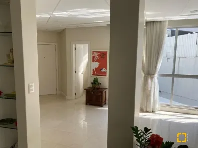Apartamento com 2 Quartos à venda, 194m² no Centro, Florianópolis