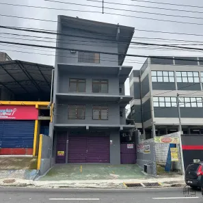 Conjunto Comercial / Sala para alugar, 26m² no Centro, Cotia