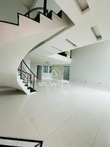 Casa com 4 Quartos à venda, 325m² no Lagoa, Macaé