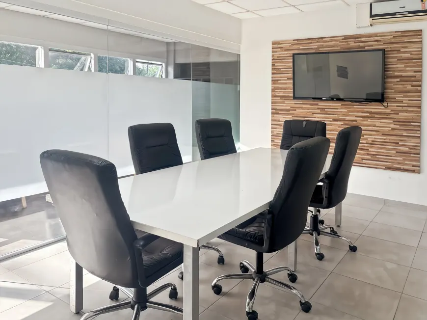 Foto do imóvel - Sala/Conjunto/Escritório mobiliado para alugar com 2 banheiros e 45 m² em