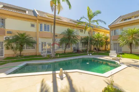 Casa de Condomínio com 4 Quartos para alugar, 148m² no Centro, Canoas