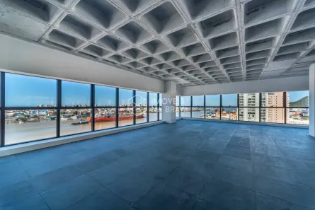 Conjunto Comercial / Sala para alugar, 609m² no Centro, Itajaí