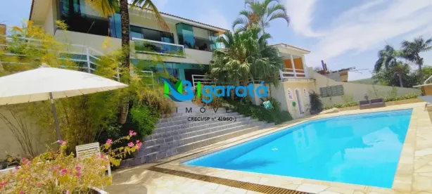 Fazenda / Sítio / Chácara com 4 Quartos à venda, 420m² no Centro, Igaratá