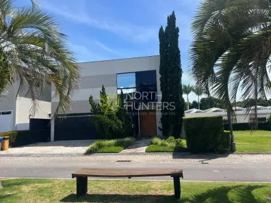 Casa com 4 Quartos para venda ou aluguel, 500m² no Jurerê, Florianópolis