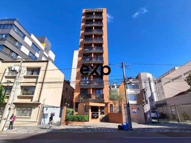 Apartamento à venda no Batel em Curitiba - foto 2