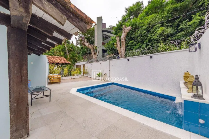 Foto do imóvel - Casa condomínio à venda com 4 quartos, 2 suítes, 800 m², 5 banheiros e 2 vagas em