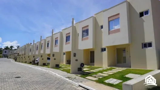 Casa de Condomínio com 2 Quartos à venda, 64m² no Liberdade, Parnamirim