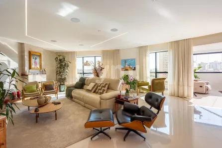 Apartamento com 3 Quartos à venda, 222m² no Mossunguê, Curitiba