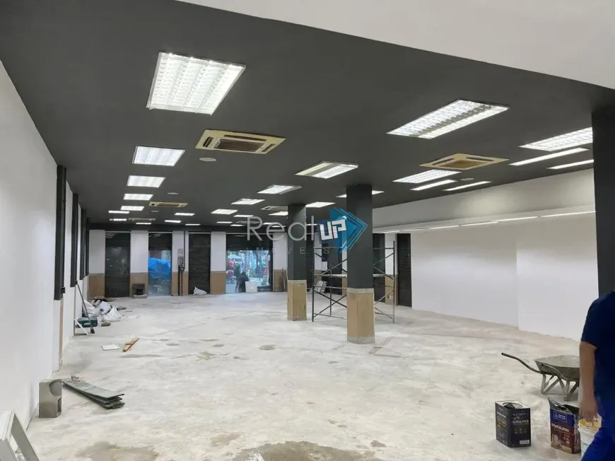 Foto do imóvel - Imóvel comercial para alugar com 1 quarto, 1 suíte, 380 m² e aceita animais próximo ao Metrô.