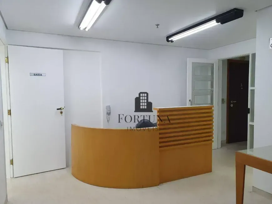 Foto do imóvel - Sala/Conjunto/Escritório para alugar com 62 m², 2 banheiros e 1 vaga na garagem próximo ao.