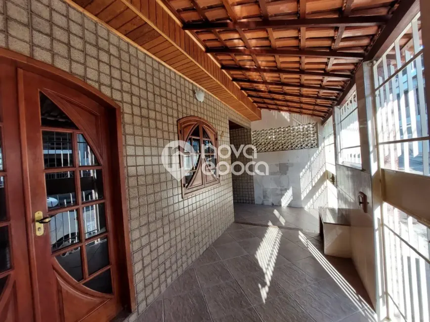 Foto do imóvel - Casa de condomínio à venda com 2 quartos, 1 suíte, 78 m², 2 banheiros e 1 vaga na garagem em